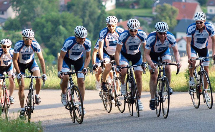 Ex Azubis Betriebssport R. STAHL Ex Azubis Betriebssport Bewegung R. STAHL