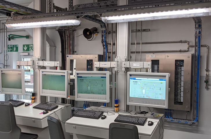 Ex Formazione Evonik R. STAHL Ex Formazione Evonik R. STAHL